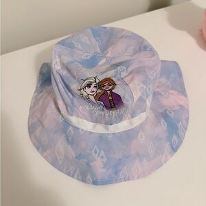 Toddler Girl Frozen Bucket Hat NWOT